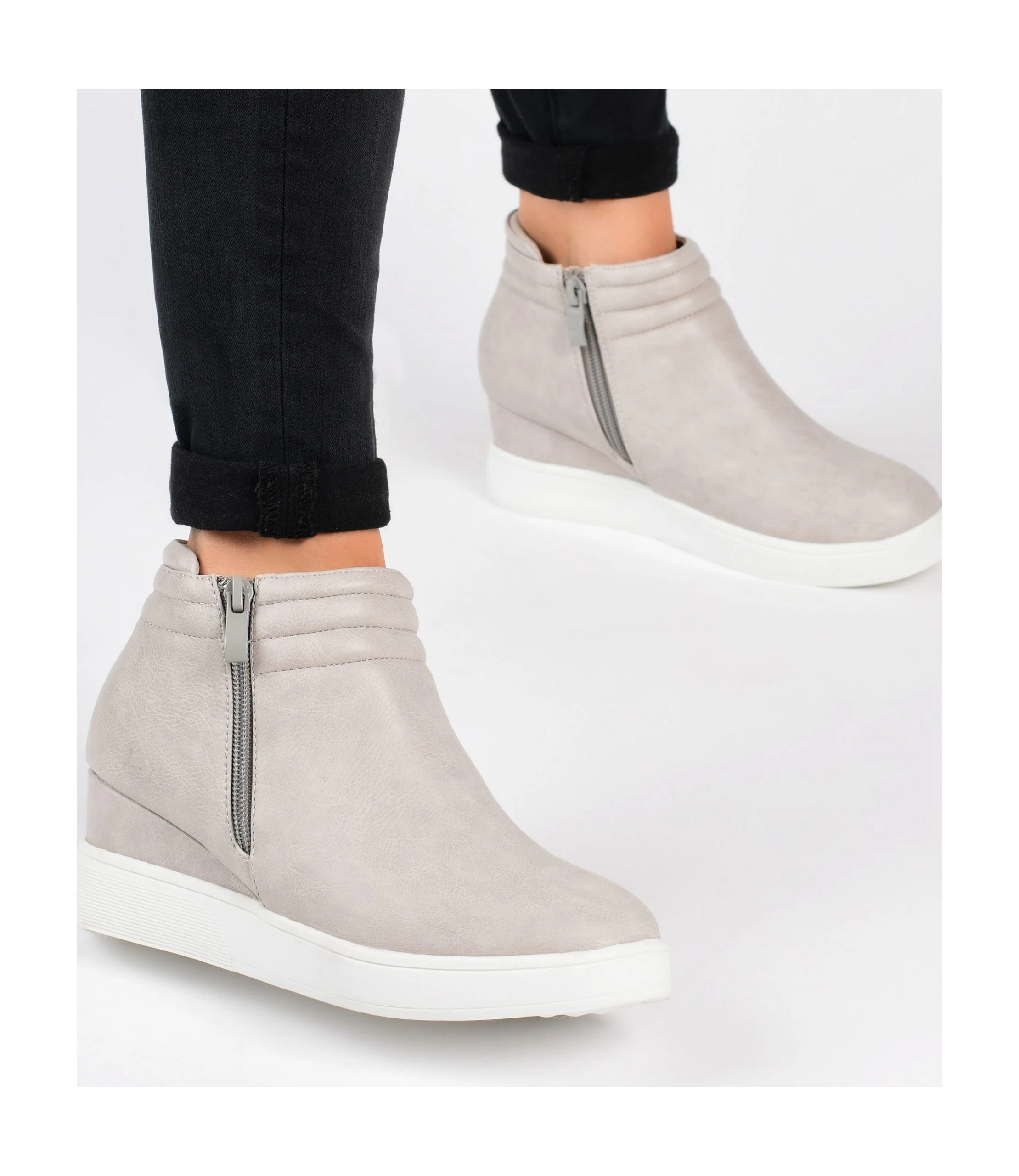 Women's Remmy Wedge Sneaker 9 Women's Remmy Wedge Sneaker - Image 7