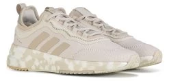 Women's Fukasa Run Sneaker