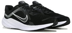 Nike Men's Quest 5 Running Shoe