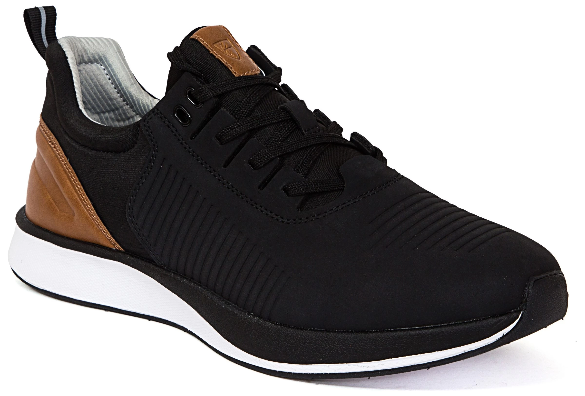 Men's Cranston Water Repellant Sneaker 3 Men's Cranston Water Repellant Sneaker
